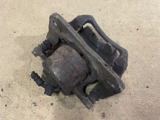  Суппорт тормозной передний правый Toyota Previa XR30, XR40 Арт 2580SU, вид 3