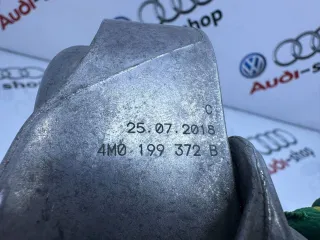 Подушка двигателя Audi Q7 4M 2019г. 4M0199372B - Фото 6