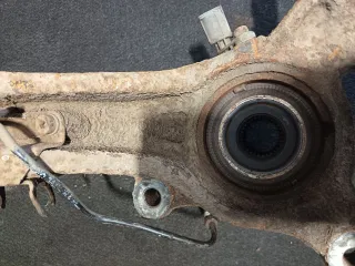  Кулак поворотный передний правый Audi Q7 4L Арт 97961359, вид 7