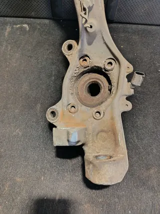  Кулак поворотный передний левый Audi A6 C6 (S6,RS6) Арт 97961522, вид 6