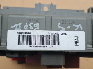 8200004201E,8200283815 Блок предохранителей Renault Espace 4 Арт 97962045, вид 5