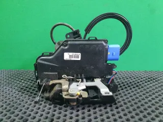 3D1 837 016 Замок двери передней правой Volkswagen Golf 5 Арт 97962028, вид 1