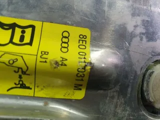 8E0 011 031 M Домкрат  Audi A4 B7 Арт 97963654, вид 3