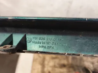 701829213D Накладка подсветки номера Volkswagen Multivan T4 Арт 97963820, вид 7