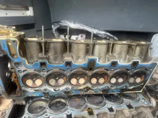 Головка блока цилиндров BMW 5 F10/F11/GT F07 2011г.  - Фото 3