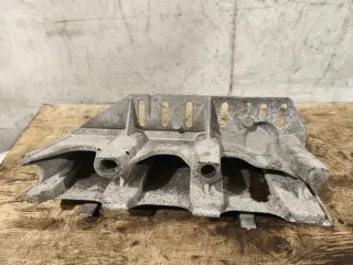 Кронштейн двигателя Renault Scenic 1 2002г. 7700110112 - Фото 4