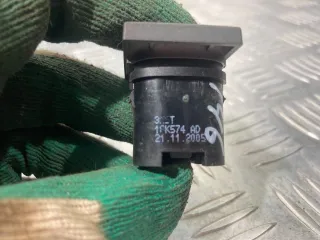 3M5T18K574 Кнопка подогрева лобового стекла Peugeot Boxer 1 Арт 3121F146191, вид 3