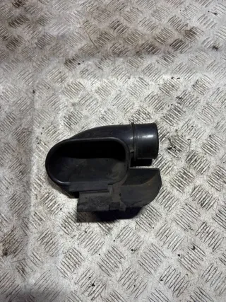 7700868428 Патрубок воздушного фильтра Renault Megane 1 Арт 97965956