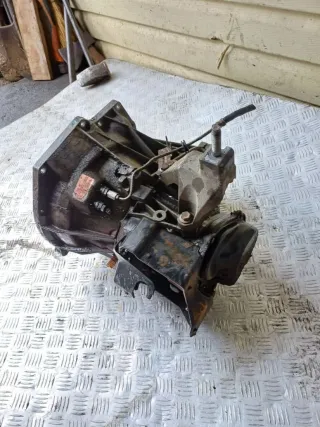 98WT7F096BC КПП (Коробка передач механическая) Ford Focus 1 Арт 97966025, вид 3