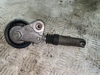 Натяжитель ремня генератора Volkswagen Passat B5 2002г. 038145283A - Фото 2