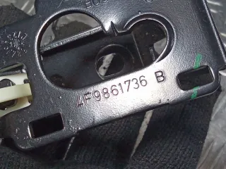 4F9861736B,4F9861304 Крючок для одежды Audi A6 C6 (S6,RS6) Арт 97968253, вид 11