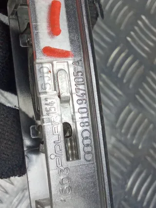 8L0947105A Фонарь салона (плафон) Audi A6 C5 (S6,RS6) Арт 97968257, вид 8