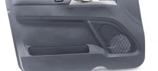 Обшивка двери Mitsubishi Pajero 4 restailing 2 2016г.  - Фото 3