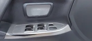 Обшивка двери Mitsubishi Pajero 4 restailing 2 2016г.  - Фото 5