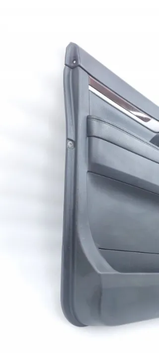 Обшивка двери Mitsubishi Pajero 4 restailing 2 2016г.  - Фото 8