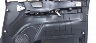 Обшивка двери Mitsubishi Pajero 4 restailing 2 2016г.  - Фото 15