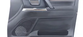 Обшивка двери Mitsubishi Pajero 4 restailing 2 2016г.  - Фото 4