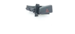 кнопка аварийная Mitsubishi Pajero 4 restailing 2 2016г.  - Фото 6