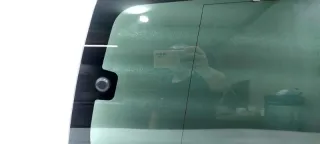Стекло глухое Mitsubishi Pajero 4 restailing 2 2016г. 6121A716 - Фото 7