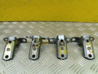 5702A161, 5702A162 Петля двери Mitsubishi Pajero Sport 3 Арт 203604, вид 1