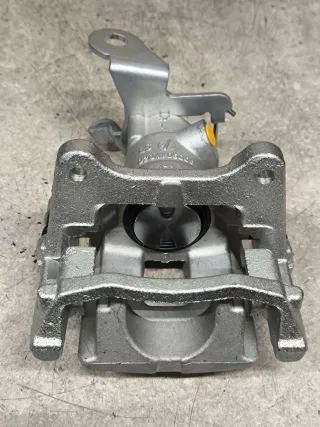 0204Y06006,1064001722 Суппорт задний левый Geely Emgrand EC 7 Арт 29188, вид 5