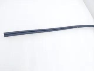 5705A219 Уплотнитель стекла двери Mitsubishi Pajero 4 Арт ST266481, вид 2
