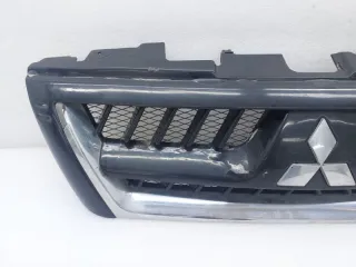  Решетка радиатора Mitsubishi Pajero 4 Арт ST266593, вид 2