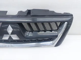 Решетка радиатора Mitsubishi Pajero 4 Арт ST266593, вид 3