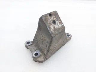 MD367195, MD 367195 Кронштейн опоры двигателя Mitsubishi Pajero 4 Арт ST267158, вид 2