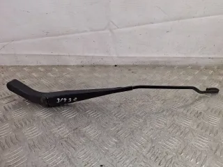 1S7117526CC Щеткодержатель (поводок стеклоочистителя, дворник) Ford Mondeo 3 Арт 25316, вид 1