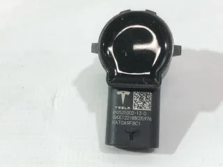2525002-13-D Датчик парктроника Tesla model Y Арт 99478447, вид 4