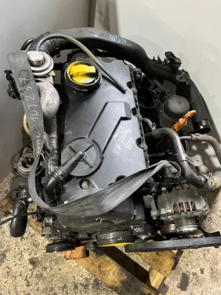 AVB Двигатель Audi A4 B6 Арт 97970948, вид 2