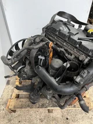AVB Двигатель Audi A4 B6 Арт 97970948, вид 4