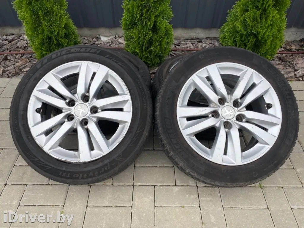 9677989577 Диск литой R16 5x108 DIA65.1 ET44 к Peugeot 308 2 Арт 97971509