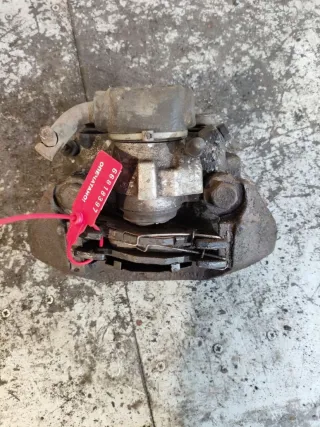  Суппорт тормозной задний правый Citroen Xsara Picasso Арт 66818397, вид 2