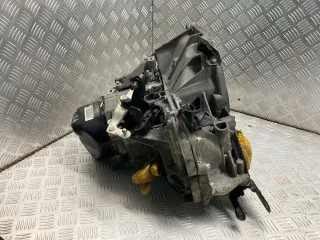 304010192R КПП механическая (МКПП) 5-ступенчатая Renault Logan 2 Арт 1532F163233, вид 4