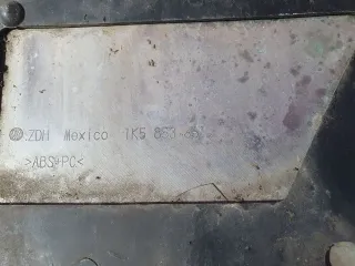1K5 853 651 Решетка радиатора Volkswagen Golf 5 Арт 97974359, вид 3