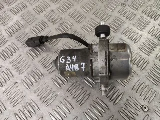 8E0927317A Насос вакуумный Audi A4 B7 2.0л Арт 97981451, вид 1
