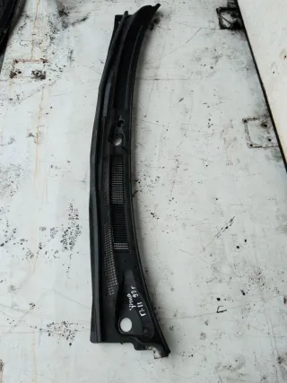  Решетка стеклоочистителя (Дождевик) Nissan Primera 11 Арт 97982780