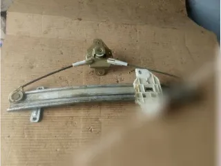  Стеклоподъемник задний правый Hyundai Pony Арт 160438116, вид 1
