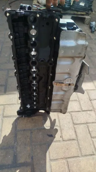 13712247444 Клапанная крышка BMW X5 E70 Арт 97983435, вид 2