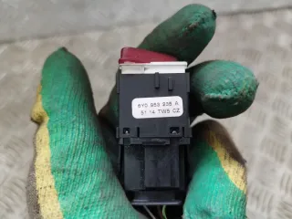 6Y0953235A Кнопка аварийной сигнализации Volkswagen Transporter T5 restailing Арт 97983530, вид 4