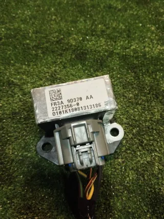 FR3A9D370 Блок управления топливным насосом Ford Mustang 6 Арт 97989948, вид 1