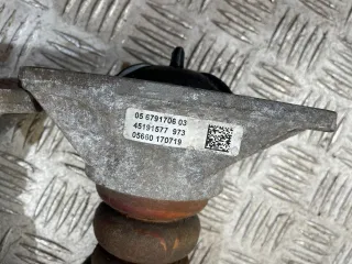 6877077, 6791706 Амортизатор задний BMW 1 F40 Арт 54257, вид 8