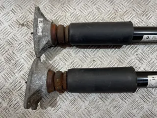 6877077, 6791706 Амортизатор задний BMW 1 F40 Арт 54257, вид 3