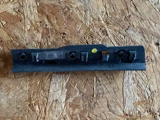 4G8807889 Кронштейн крепления бампера заднего Audi A7 1 (S7,RS7) Арт 97992340