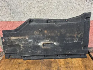 8W6825208B Защита днища Audi A5 (S5,RS5) 2 Арт 97996159