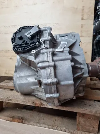UCE Коробка передач автоматическая (АКПП) Audi A3 8Y Арт 97996325