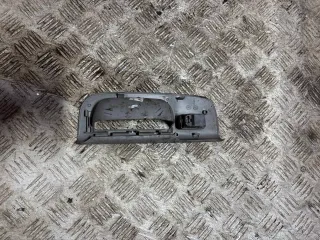 Кнопка стеклоподъемника переднего правого Seat Alhambra 1 restailing 2002г.  - Фото 2