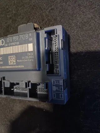 4F0959792B Блок управления двери передней правой Audi A6 C6 (S6,RS6) Арт 97996499, вид 4